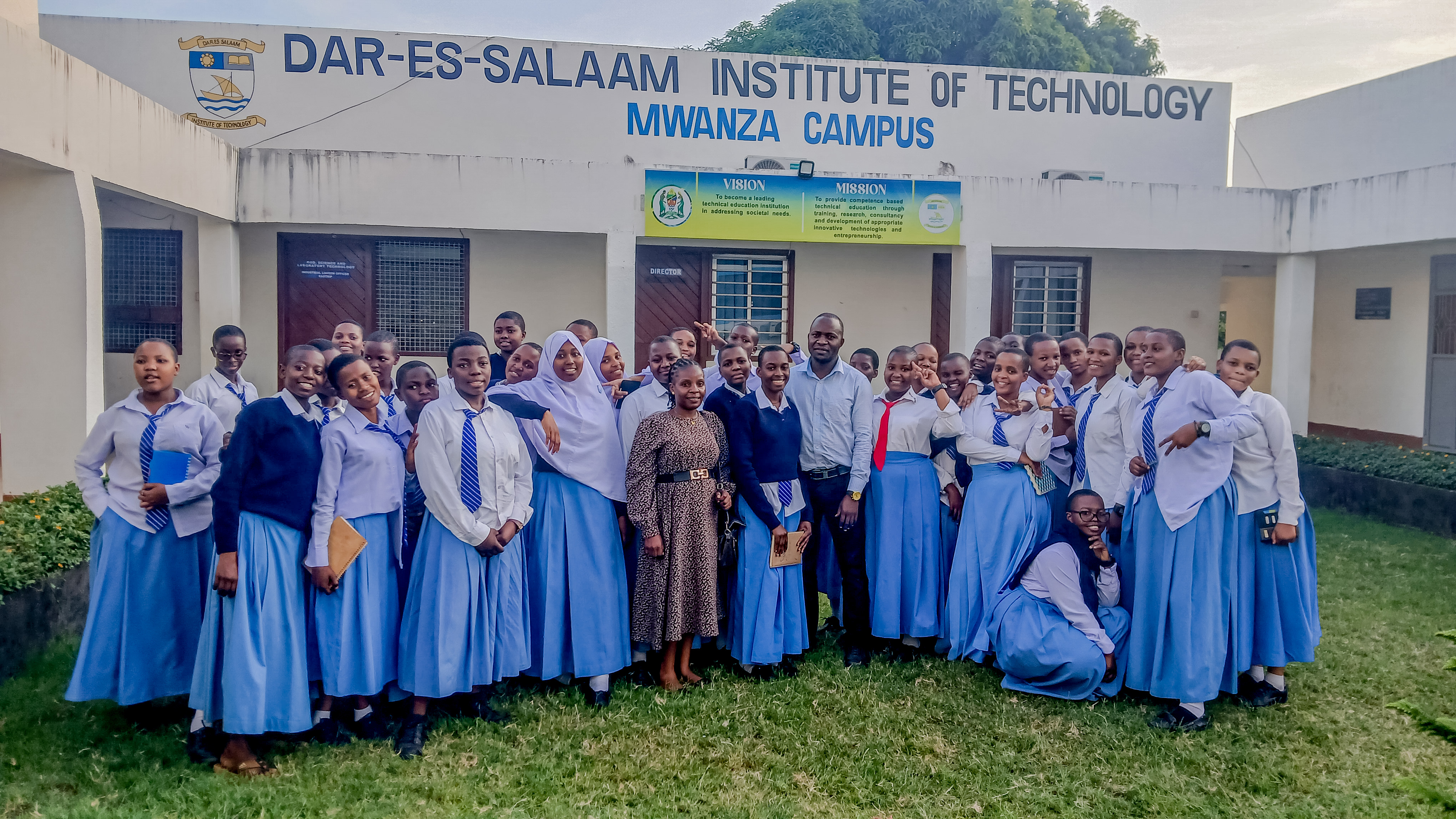 BUSWERU SECONDARY STUDENTS VISIT DIT MWANZA FOR PRACTICAL LEARNING